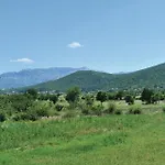 Nice Home In Dugopolje With Sauna *